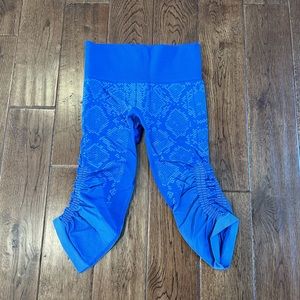Lululemon capri leggings size 2